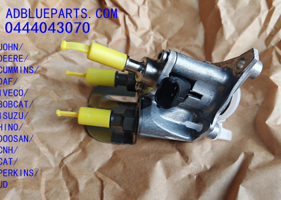 0444043070 Unité de dosage défectueuse OEM BOSCH / BUSILLE D'UREA / MODULE DE Dosage 0444043070 Adblue Injecteur Buseuseuse de dosage pour JOHN DEERE CUMMINS DAF IVECO BOBCAT ISUZU HINO DOOSAN CNH par chat UD