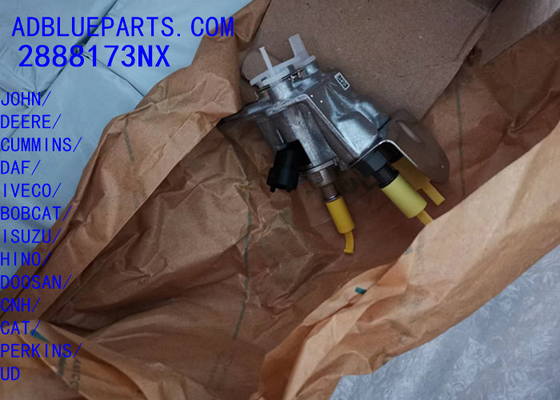 2888173NX OEM BOSCH DEF Unité de dosage / buse d'urée / module de dosage 2888173NX Injecteur Adblue Buse de dosage pour JOHN DEERE CUMMINS DAF IVECO BOBCAT ISUZU HINO DOOSAN CNH par chat UD