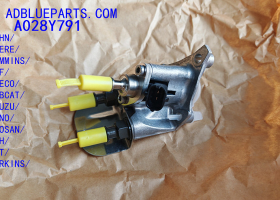 A028Y791 Unité de dosage défectueuse OEM BOSCH / buse d'urée / module de dosage A028Y791 Injecteur Adblue Buse de dosage pour JOHN DEERE CUMMINS DAF IVECO BOBCAT ISUZU HINO DOOSAN CNH PER CATKINS UD