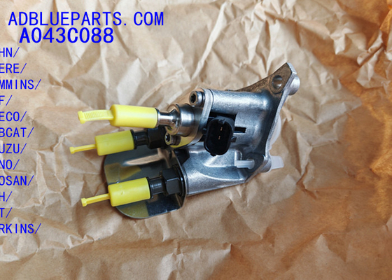 A043C088 Unité de dosage défectueuse OEM BOSCH / buse d'urée / module de dosage A043C088 Injecteur Adblue Buse de dosage pour JOHN DEERE CUMMINS DAF IVECO BOBCAT ISUZU HINO DOOSAN CNH PER CATKINS UD