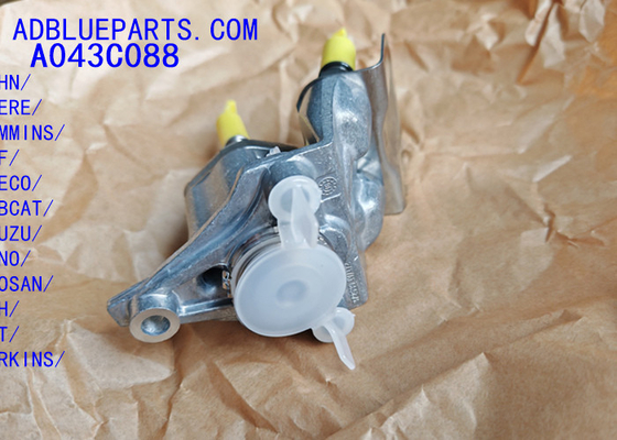 A043C088 Unité de dosage défectueuse OEM BOSCH / buse d'urée / module de dosage A043C088 Injecteur Adblue Buse de dosage pour JOHN DEERE CUMMINS DAF IVECO BOBCAT ISUZU HINO DOOSAN CNH PER CATKINS UD