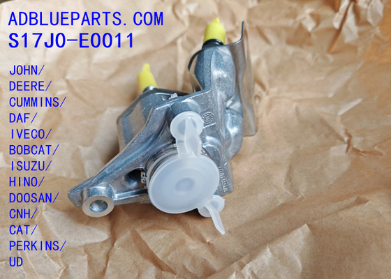 S17J0-E0011 OEM BOSCH DEF Unité de dosage / buse d'urée / module de dosage S17J0E0011 Injecteur Adblue Buse de dosage pour JOHN DEERE CUMMINS DAF IVECO BOBCAT ISUZU HINO DOOSAN CNH CAT PERKINS UD